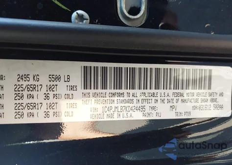 2019 Jeep Cherokee Latitude Plus 4X4 z USA, uszkodzony, nr VIN 1C4PJMLB7KD424495